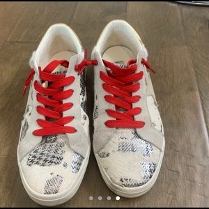 Vintage havana low rise star sneakers